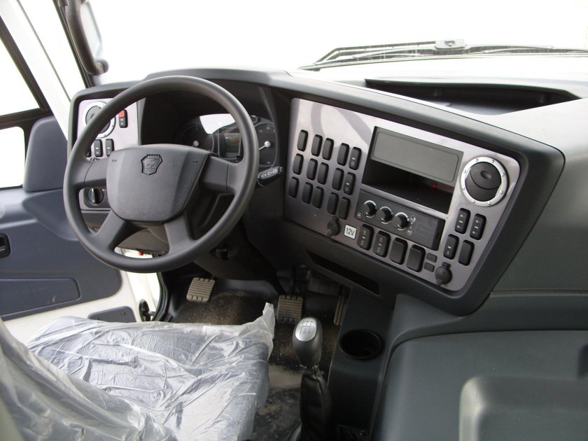 Валдай Некст кабина