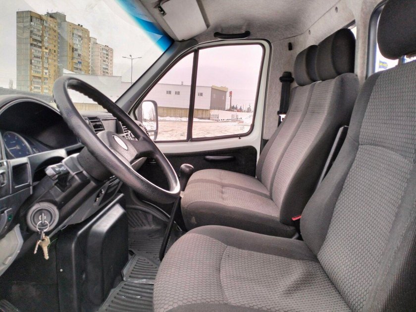 Газель 3302 белый