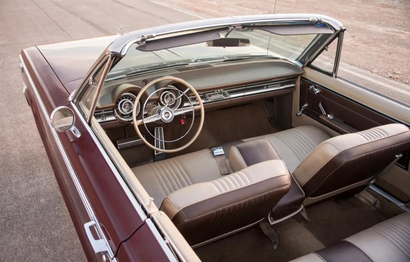 Dodge Custom 880 1965