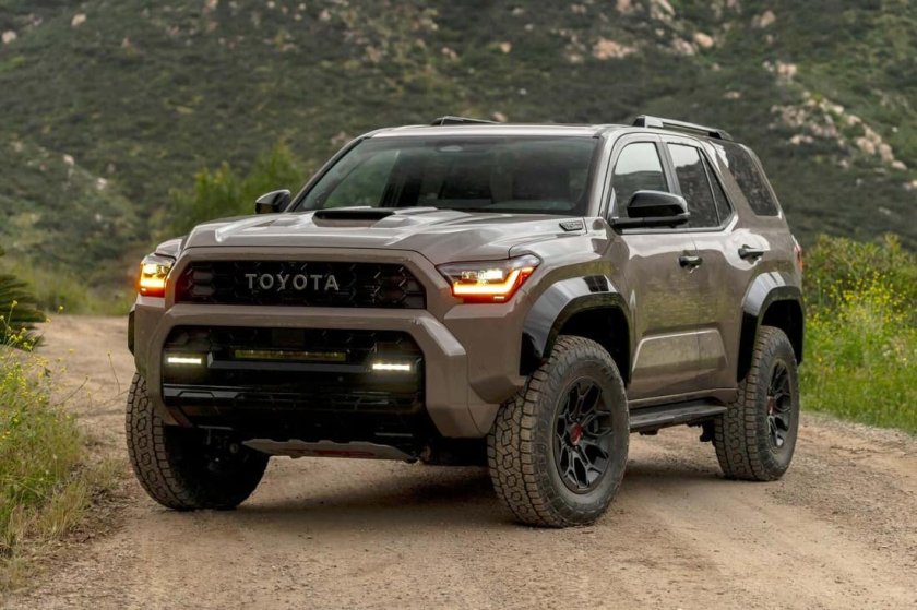 Тойота 4 runner 2025