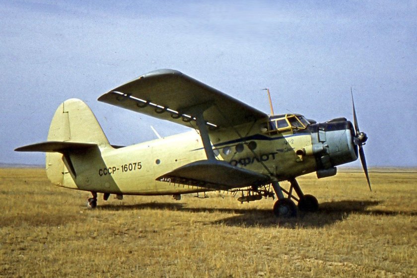 Самолёт АН-2