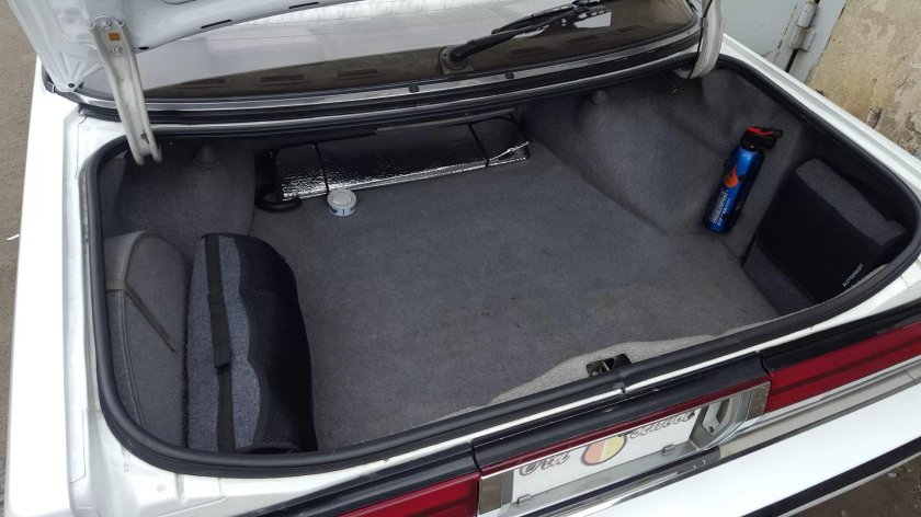 Тойота Марк 2 багажник