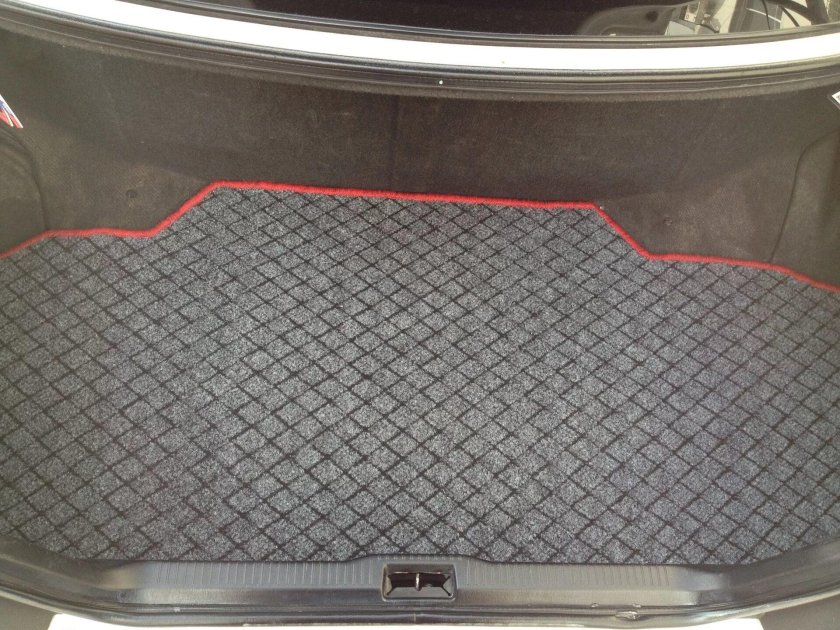 Коврик багажника Тойота Марк 2 90