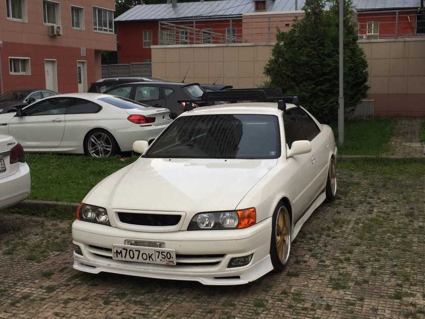 Тойота Чайзер 100 кузов