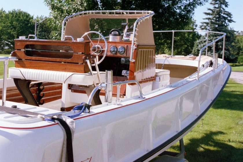 Аутрейдж Бостонский Китобой