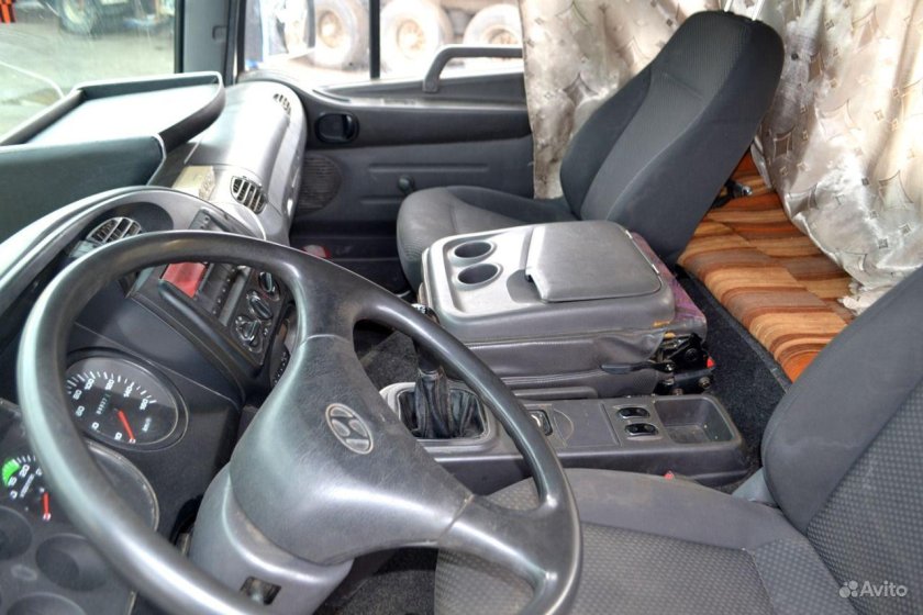 Hyundai hd120 салон