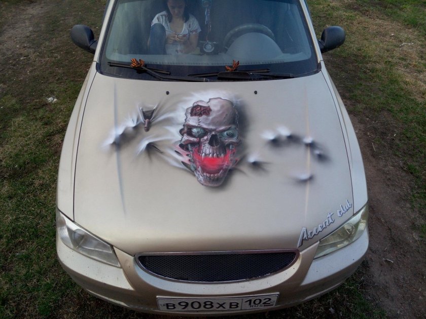 Аэрография на машине