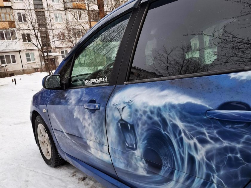 Аэрография на автомобиле