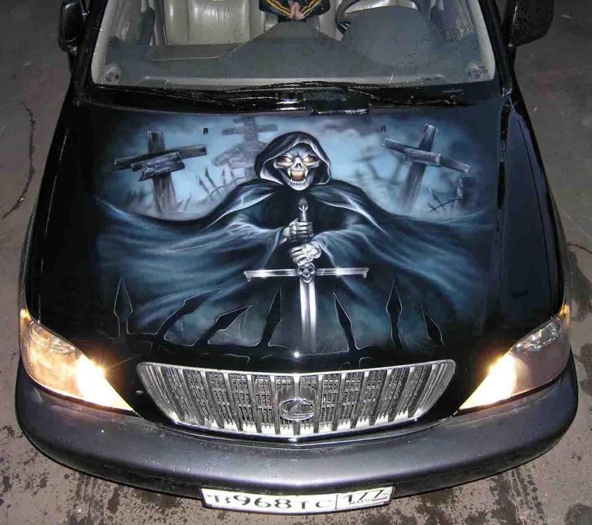 Аэрография на машине