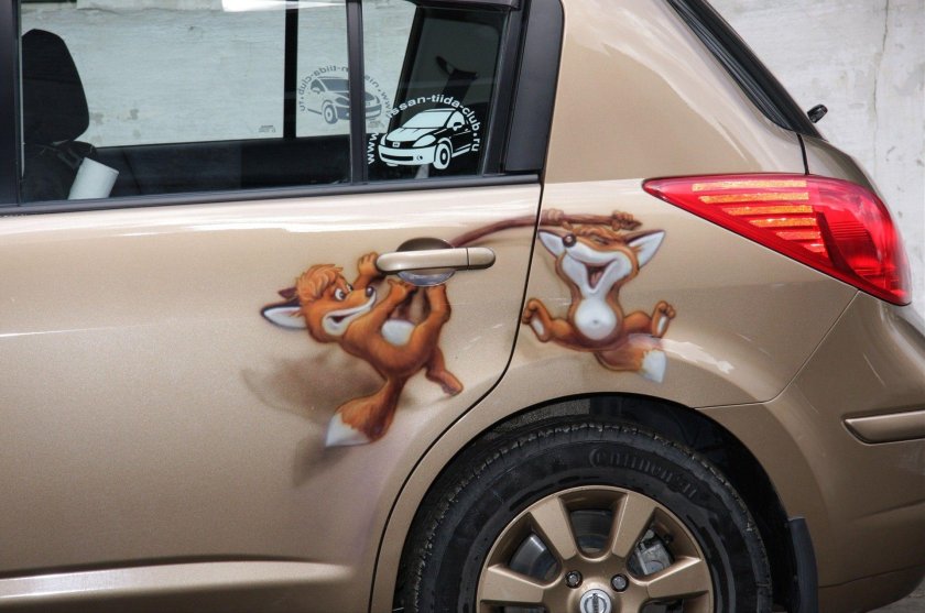 Аэрография на автомобиле