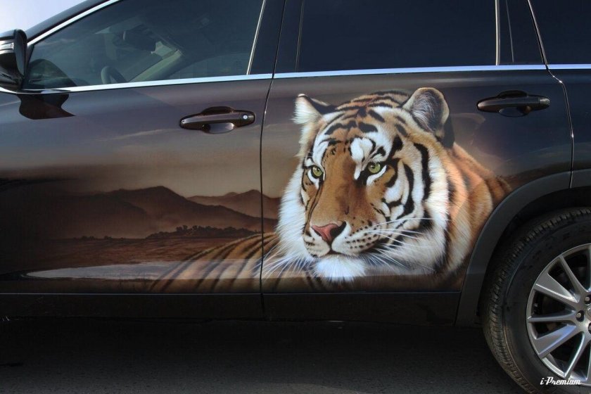 Аэрография на машине