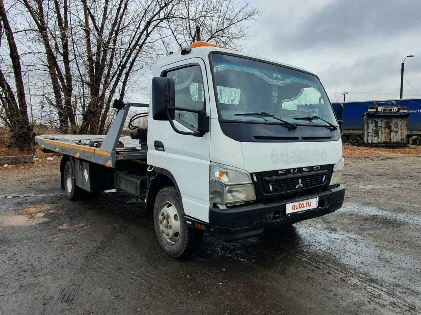 Мицубиси фусо бункеровоз