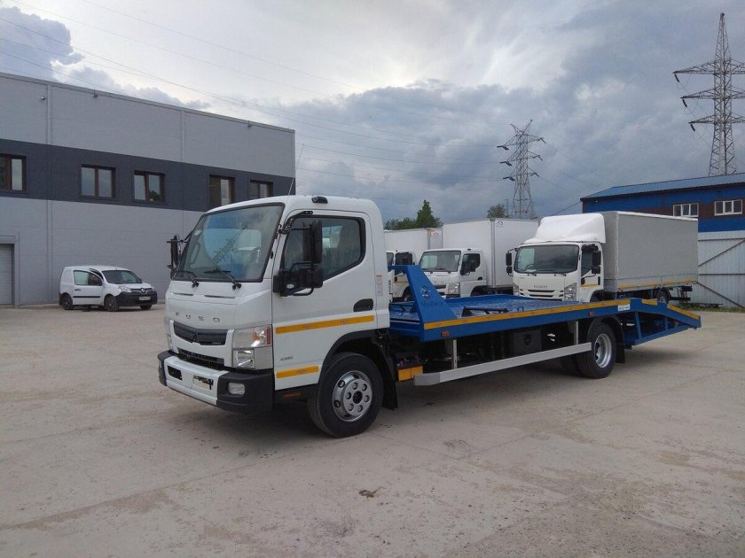 Mitsubishi Fuso Canter эвакуатор