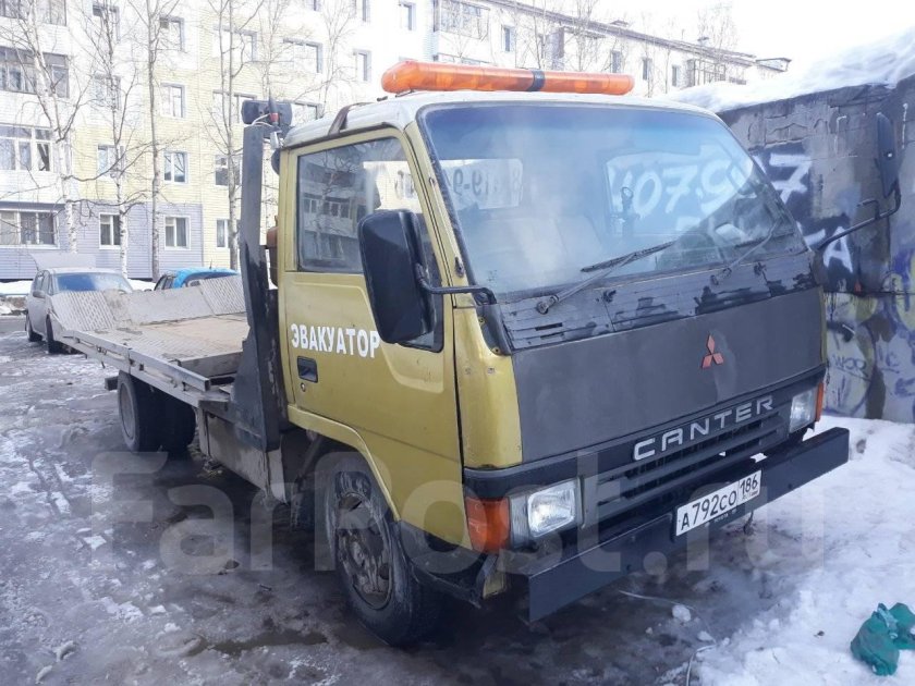 Mitsubishi Canter эвакуатор