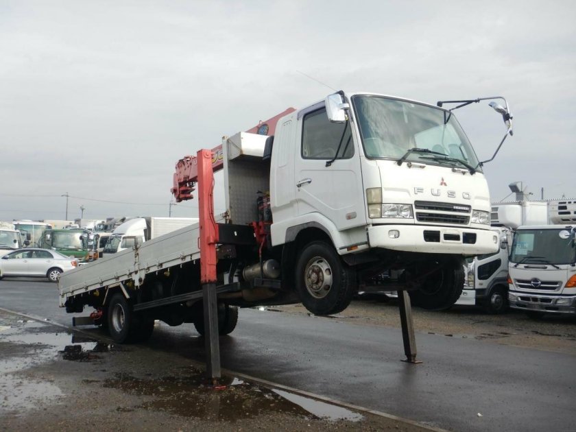 Mitsubishi Fuso эвакуатор