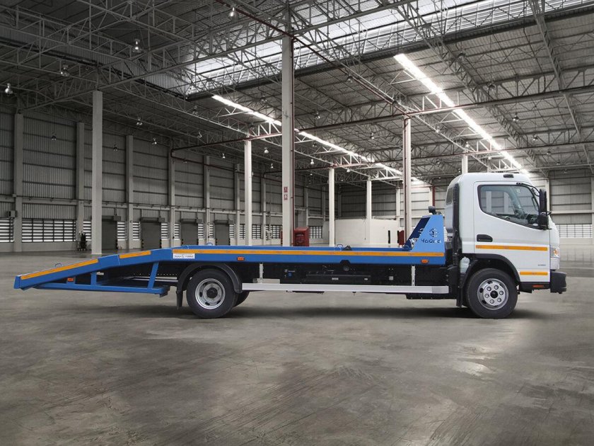 Mitsubishi Canter 2022