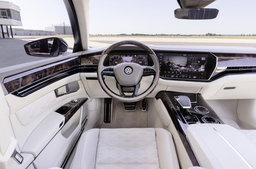 Фольксваген Фаэтон 2020