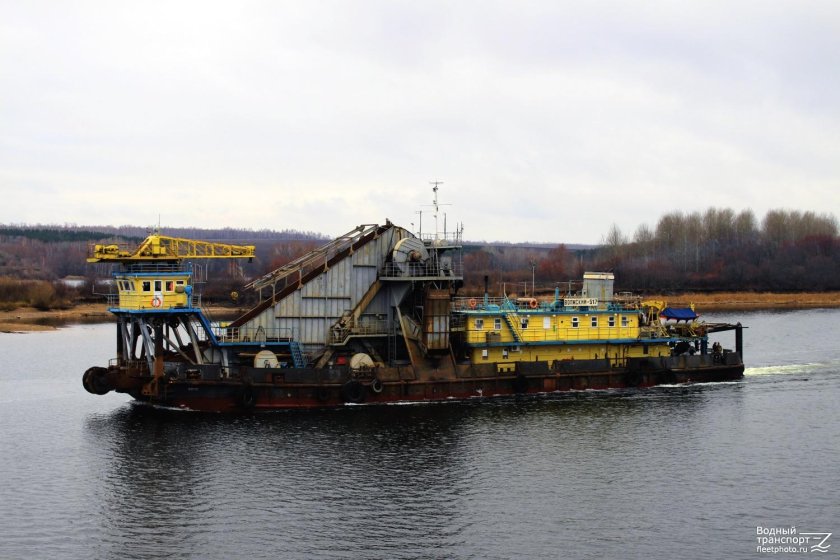 Волжский 517 земснаряд