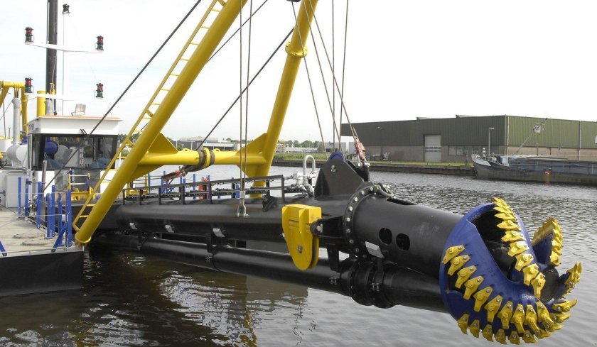 Земснаряд Камский 222