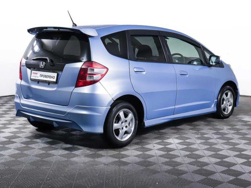 Honda fit ii 2008