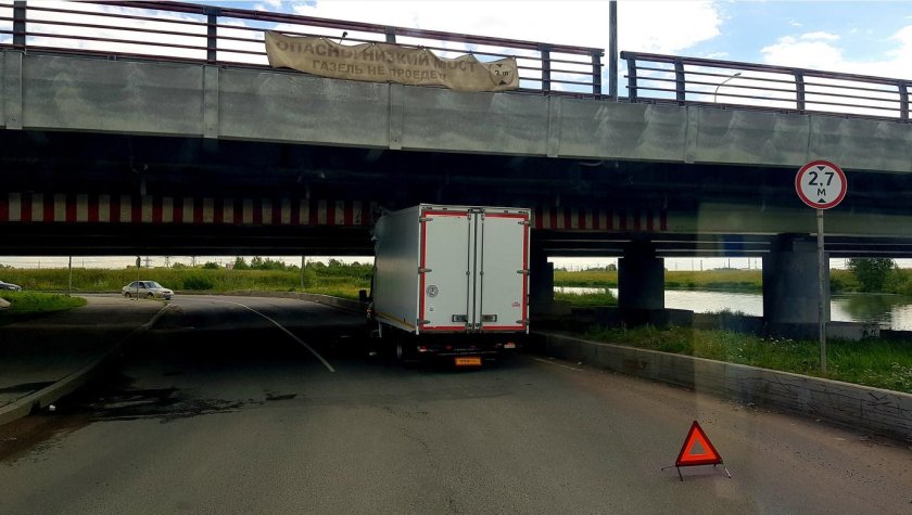 Мост глупости СПБ