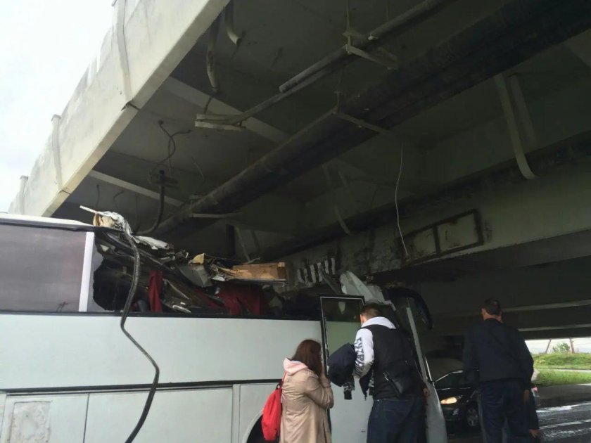 Мост глупости на Софийской