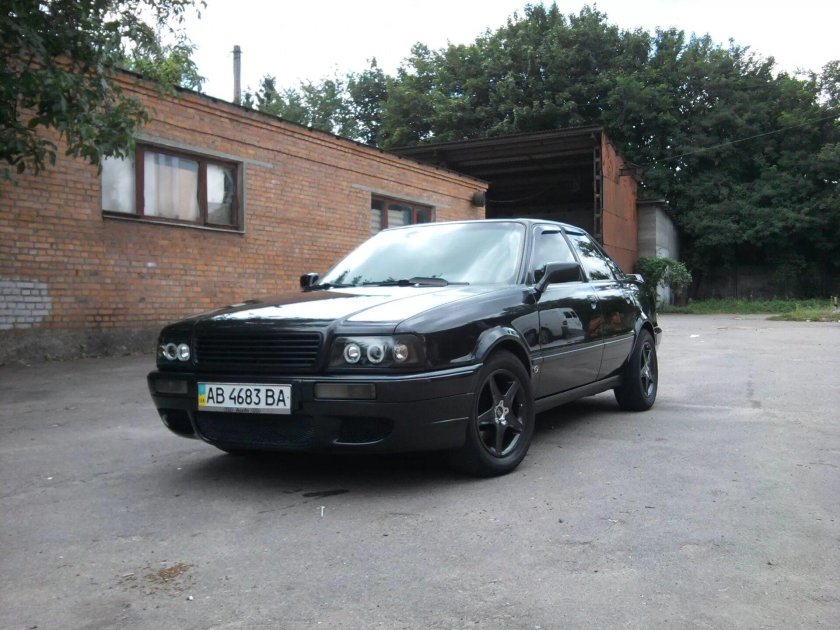 Ангельские глазки Ауди 80 б4