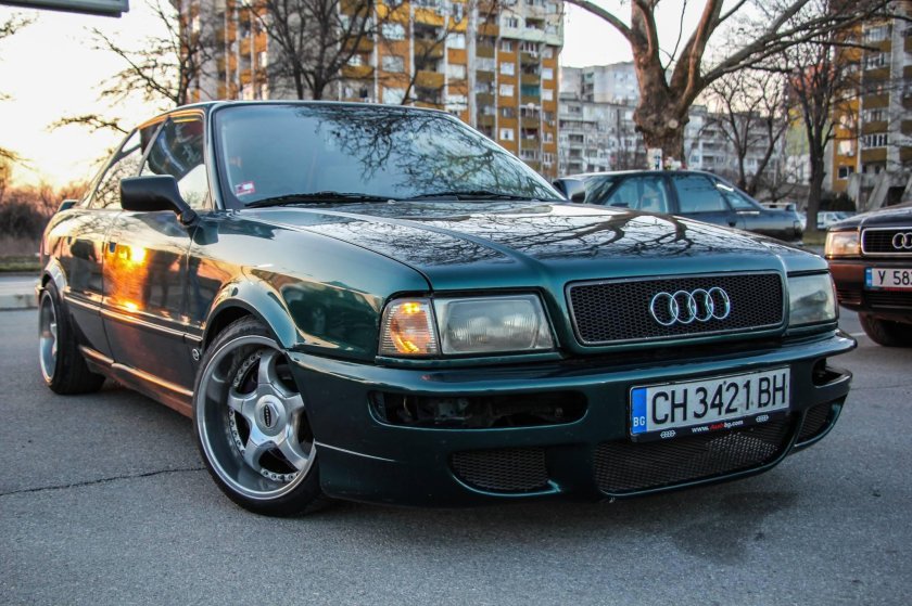 Audi 80 b4 stance