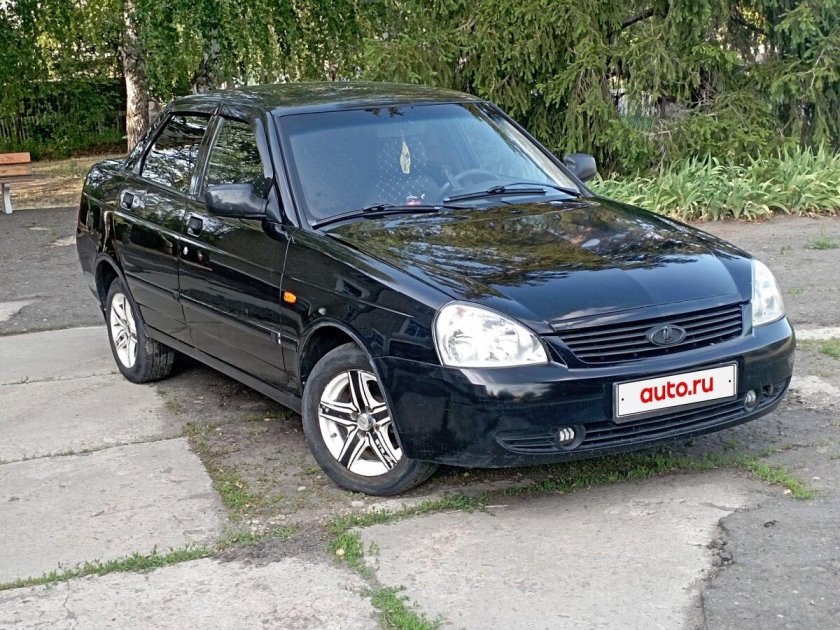 Черная лада приора