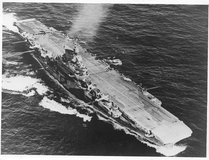 Авианосец Илластриес 1940