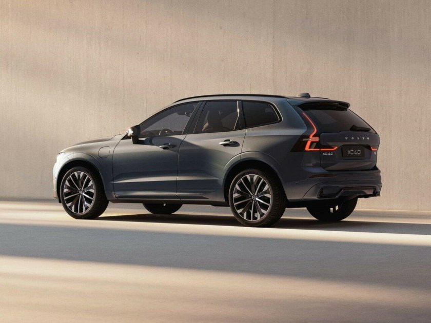 Вольво хс 60 2025 новый кузов