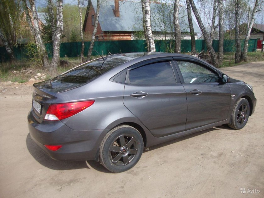Hyundai SAE Carbon Grey
