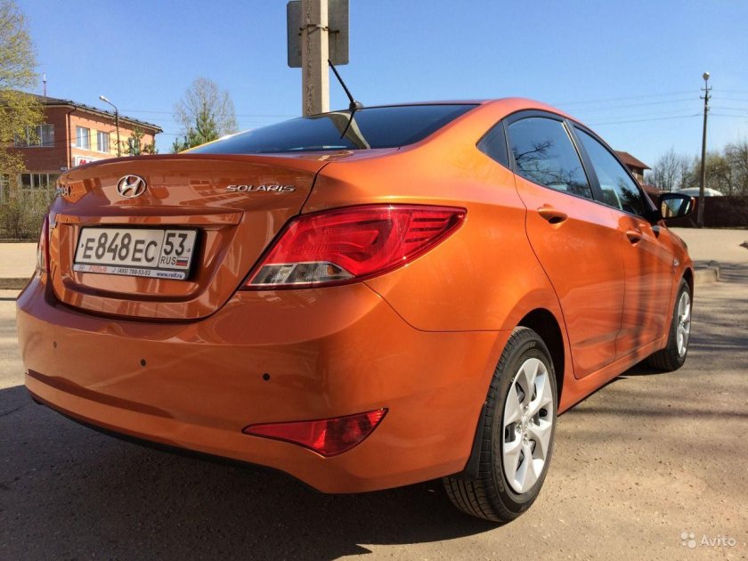 Хендай солярис оранжевый