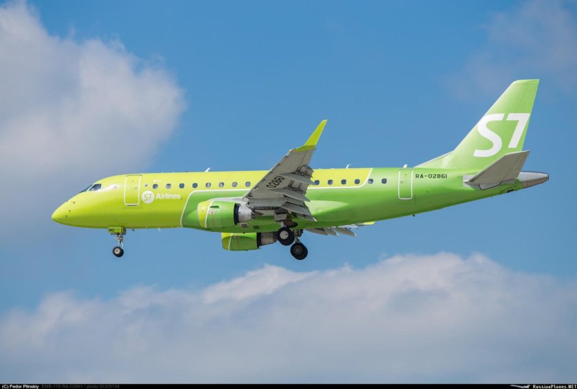 Embraer 170 самолет