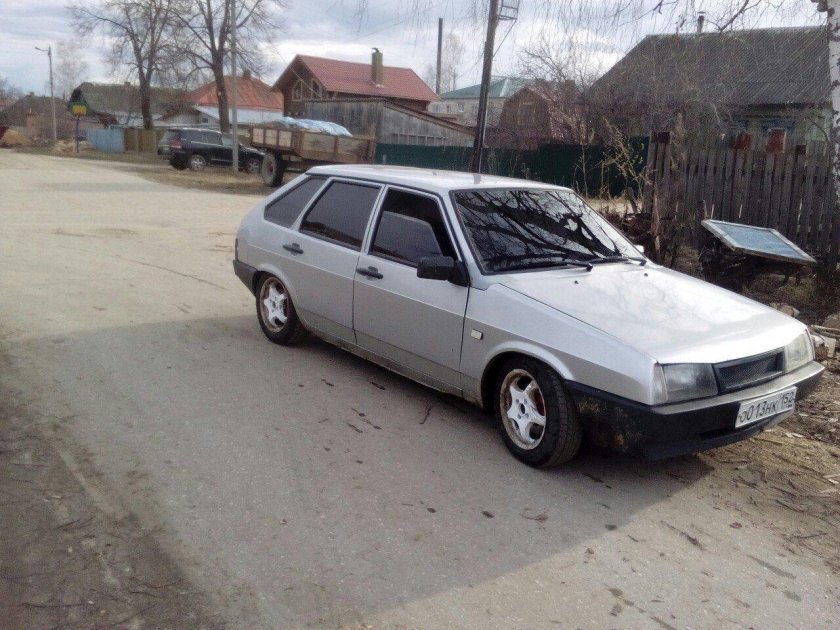 ВАЗ 2109 серебристый металлик