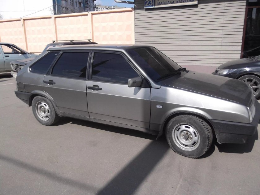 Лада 2109 серая