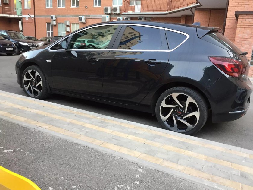 Диски Opel Astra j r17
