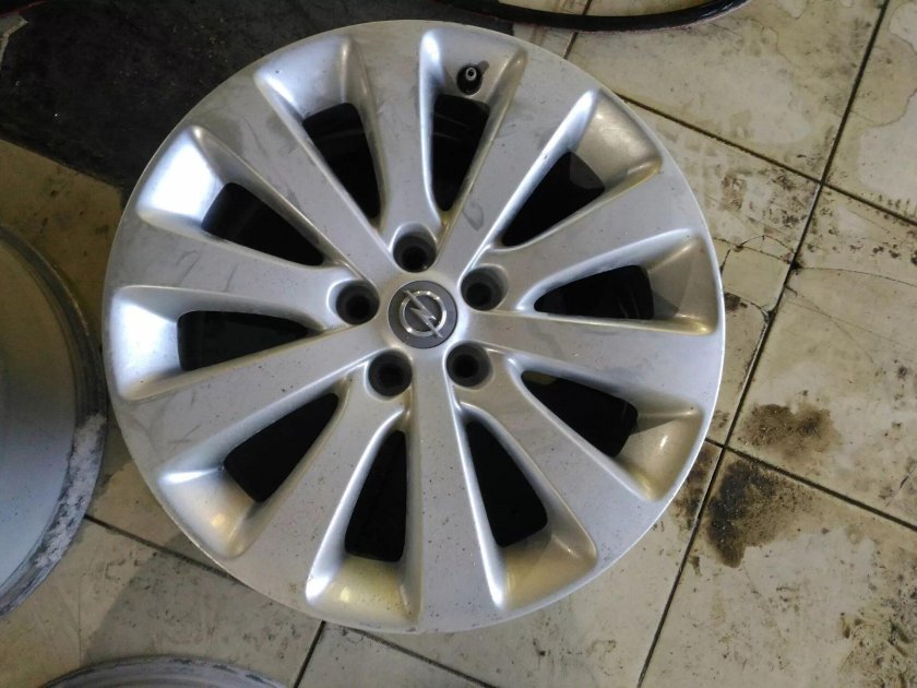Диски Opel Astra j r17