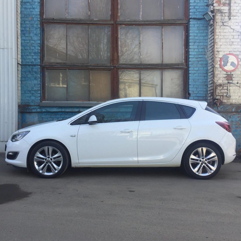 225 50 17 Астра j