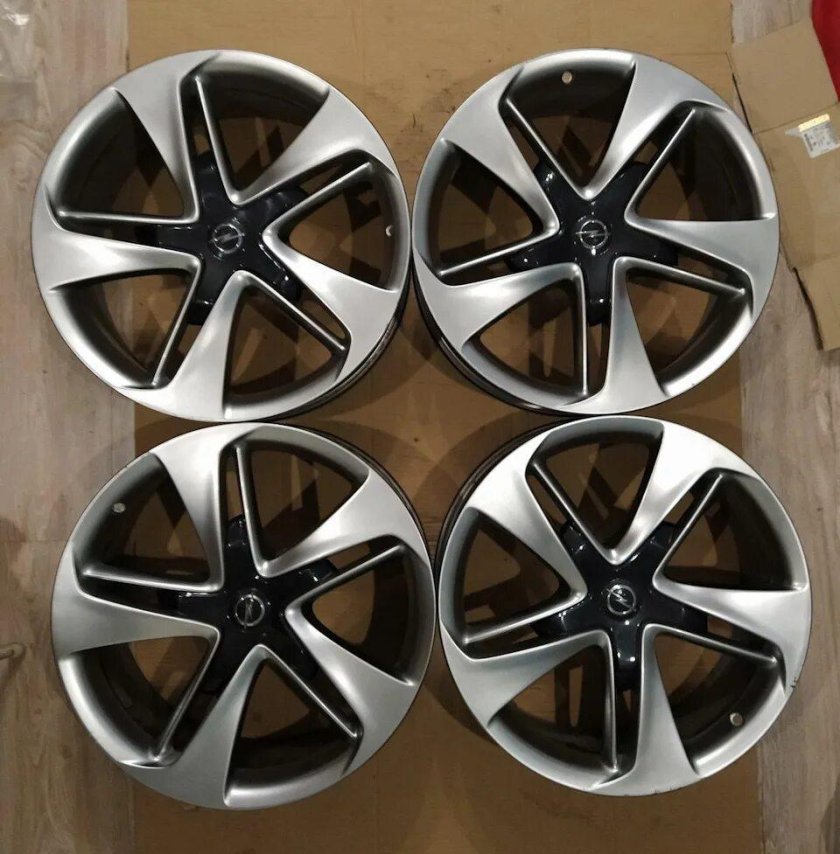 Диски Opel Astra j r17