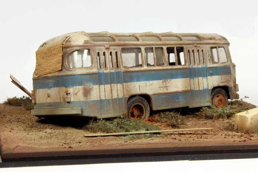 ПАЗ 672 модель