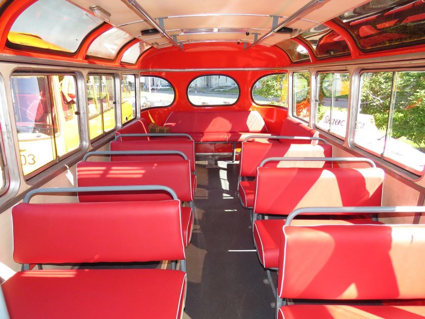 ПАЗ 672м салон