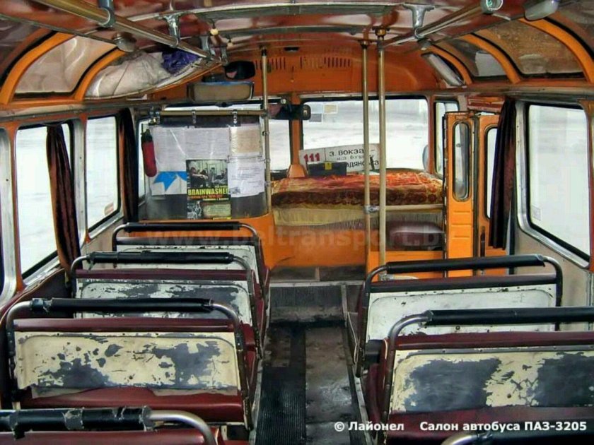 ПАЗ 3205 салон