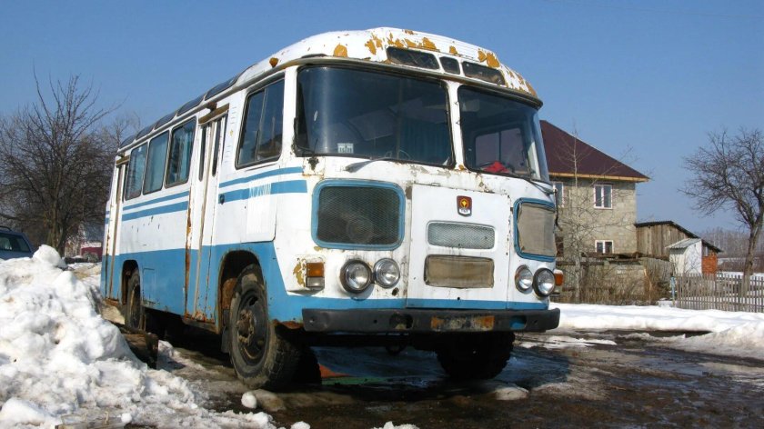 ПАЗ 672м