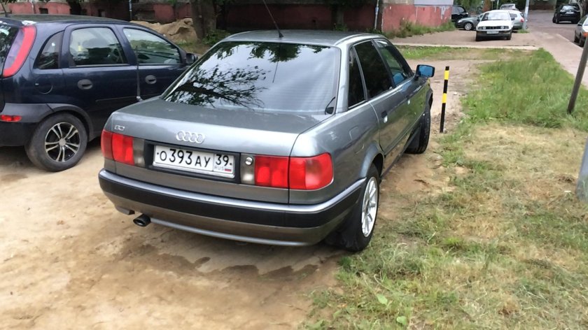 Audi 80 кузов b4