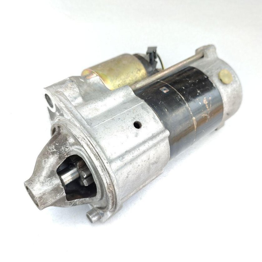 Стартер митсубиси л200