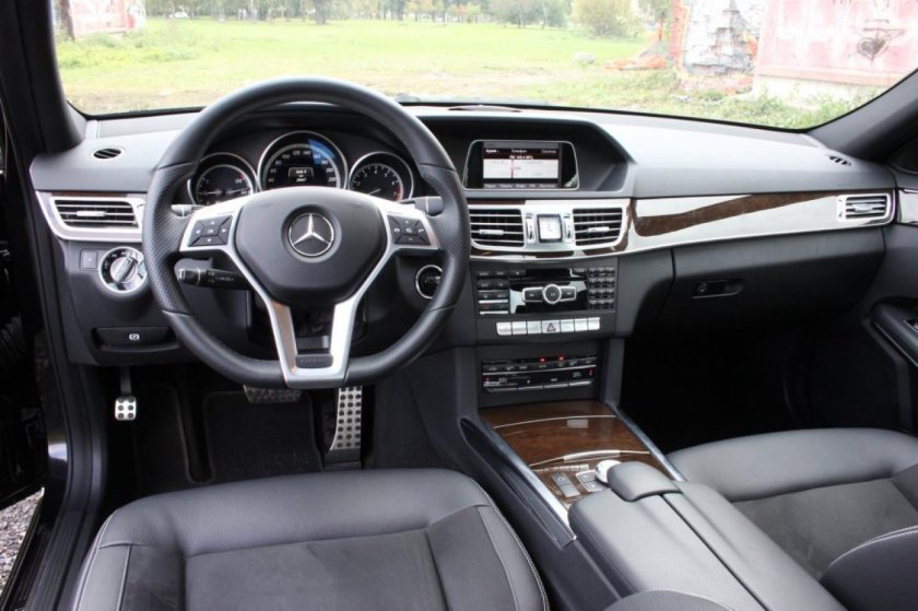 Mercedes Benz e class w212 салон