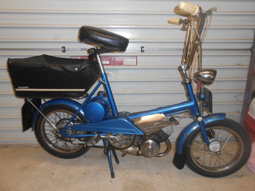 Мопед Дельта с педалями