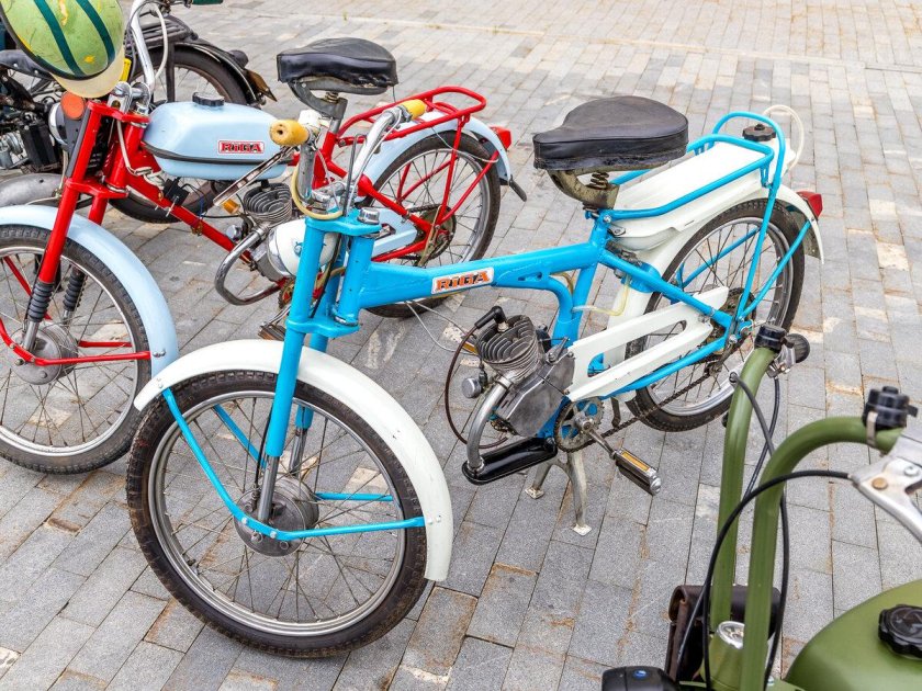 Мотовелосипед рига-2 гауя