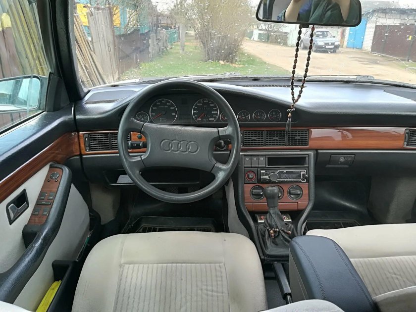 Ауди 100 с3 салон